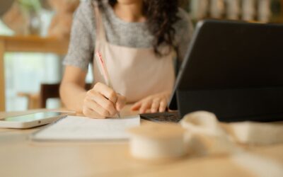 ACOMSEJA celebra la paralización de la subida prevista en las cuotas de los autónomos para 2026